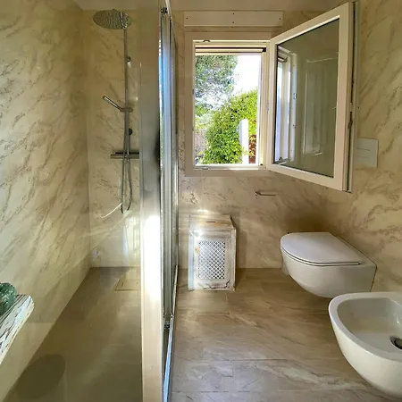 House In Olive Grove Between Valley And Sea Σπίτι διακοπών *